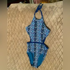 One Piece Swimsuit, like new, by Time and Tru Size S, 4-6.
